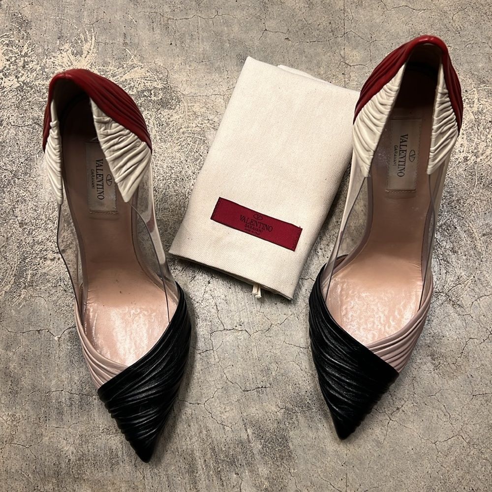 Valentino Red Black Nude PVC Pointed Toe D'Orsay Pump - Picture 5 of 7